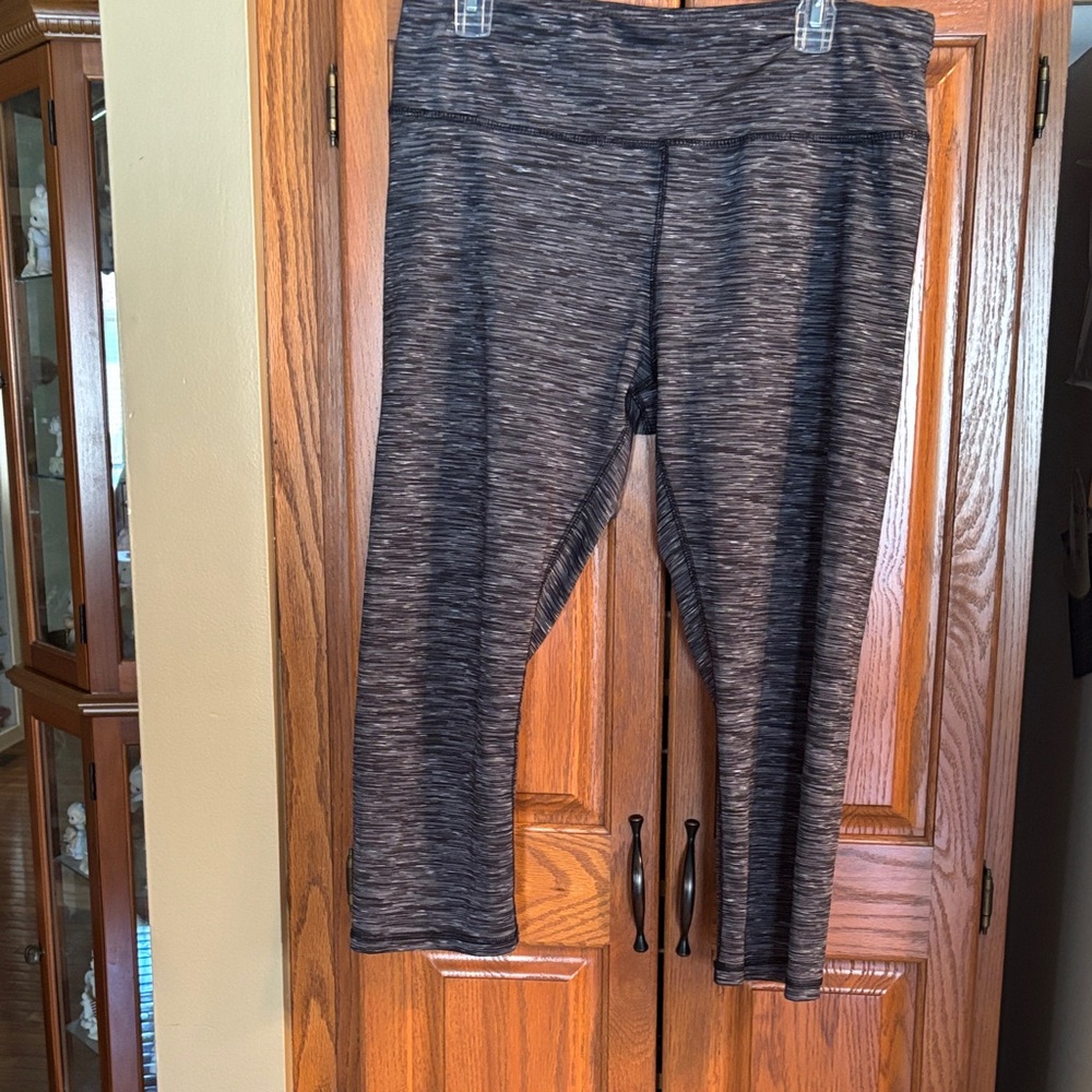 RBX Women's Black Capris